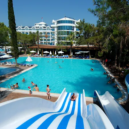 Ξενοδοχείο Maya World