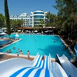 Hotel Maya World