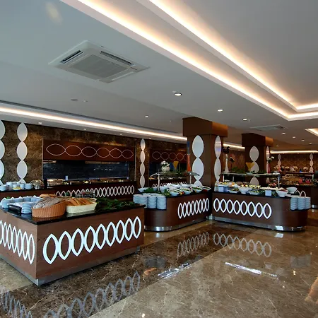 Hotel Maya World 4*