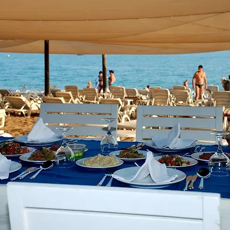 Maya World Hotel 4*