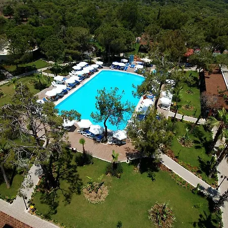 Maya World Hotel 4*